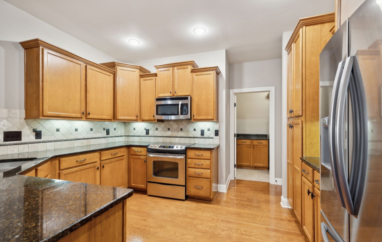 129 Village Cir