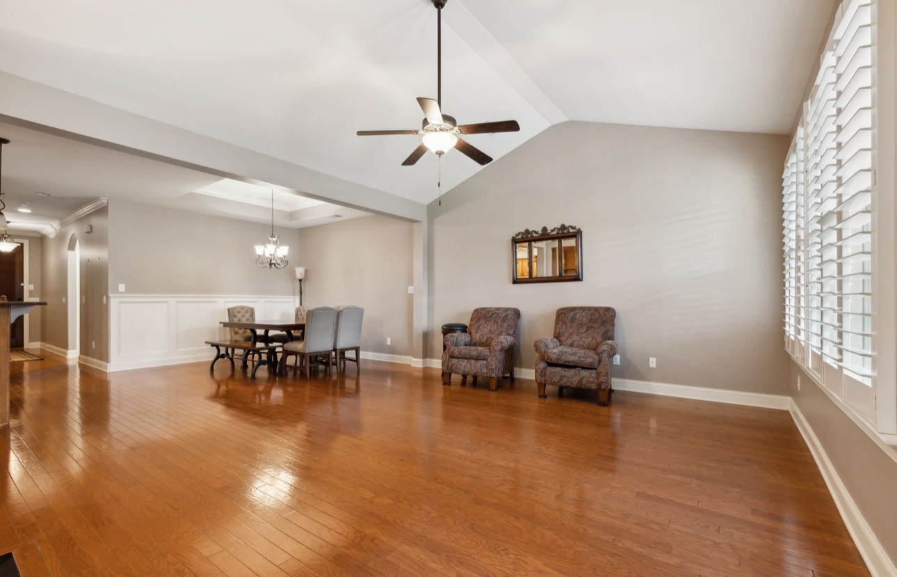 129 Village Cir