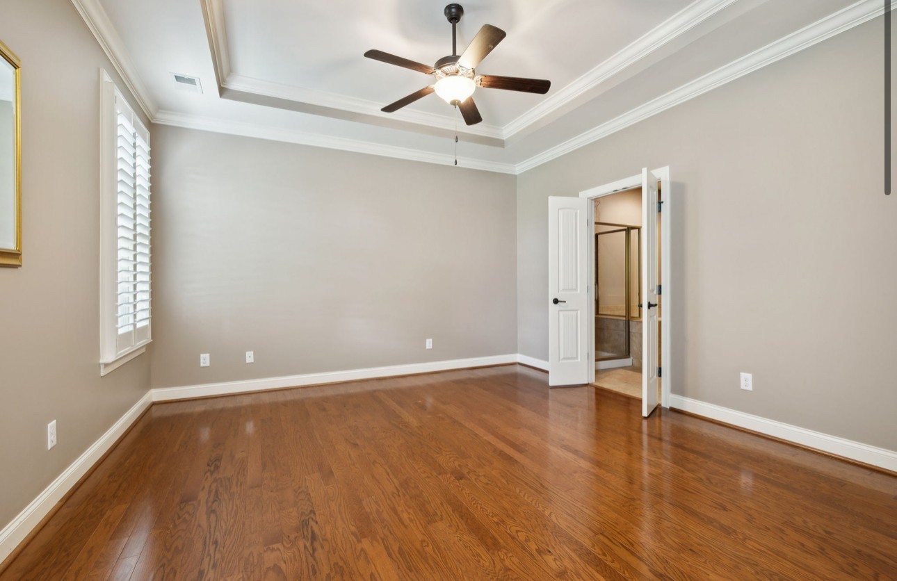 129 Village Cir