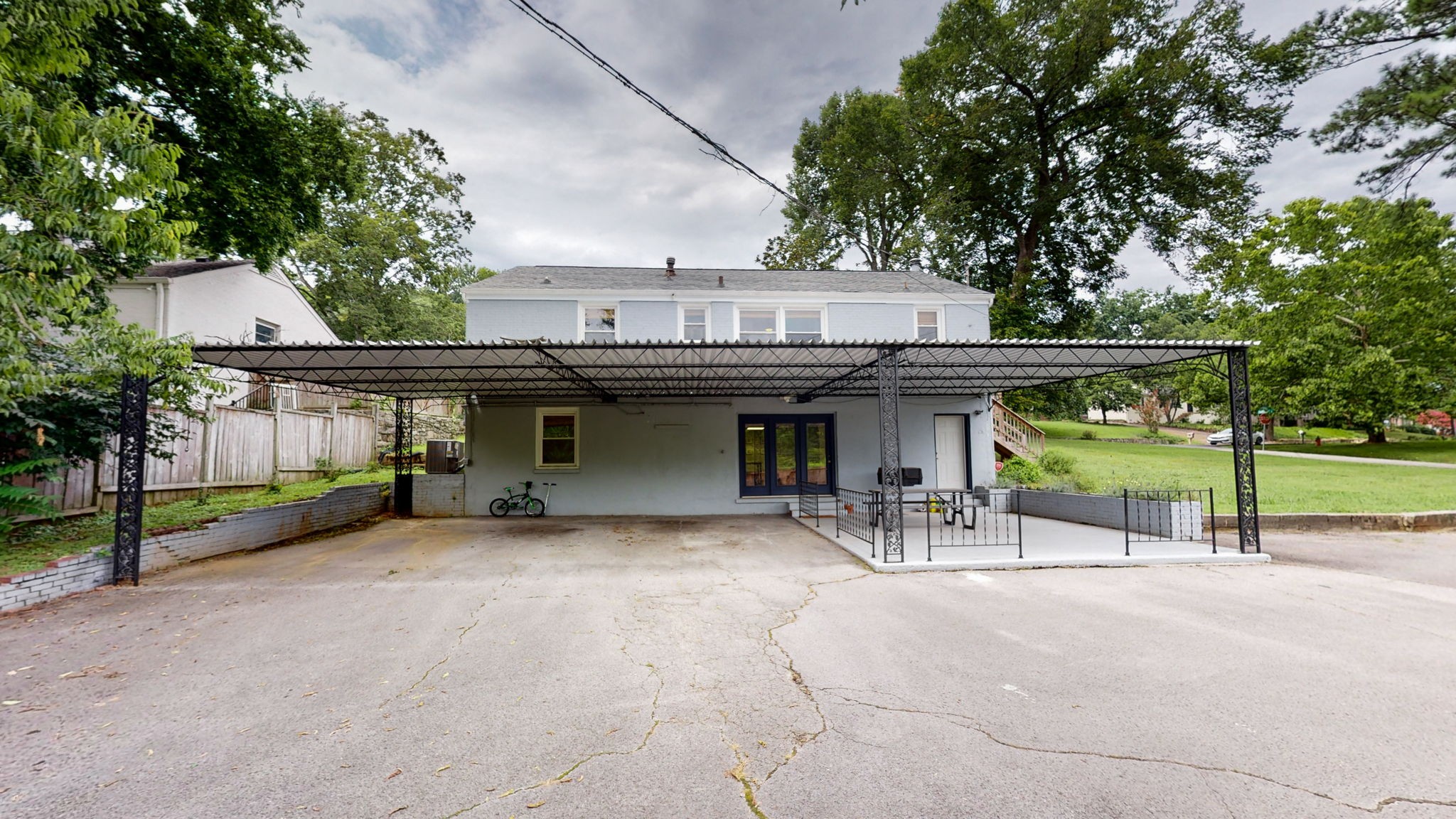 802 Kendall Dr