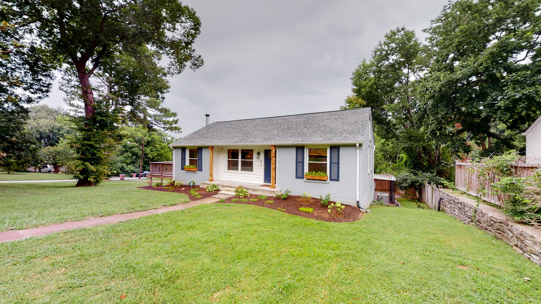 802 Kendall Dr