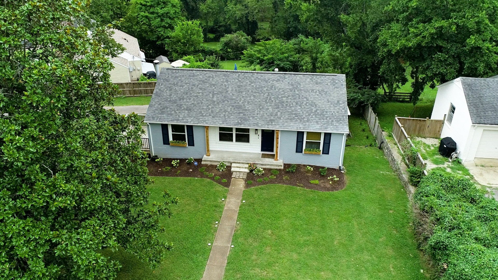 802 Kendall Dr