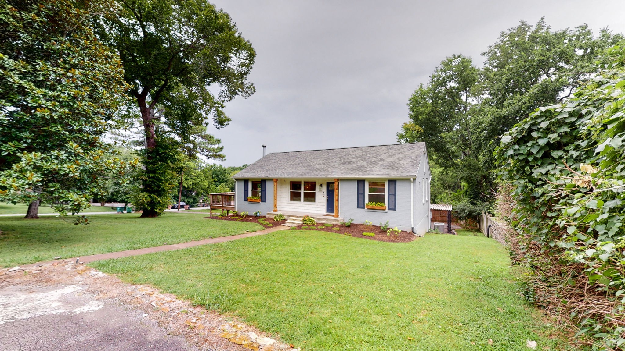 802 Kendall Dr