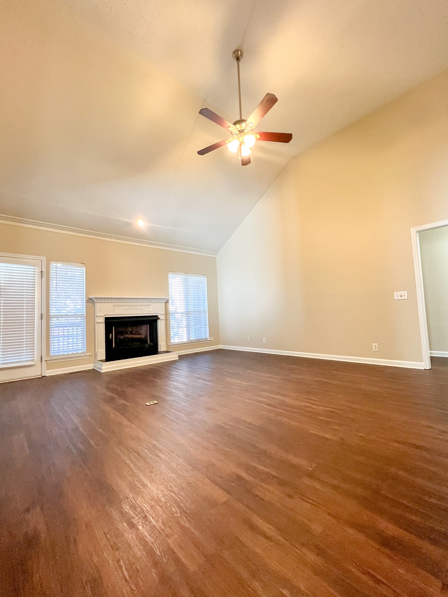 416 Catspaw Pl