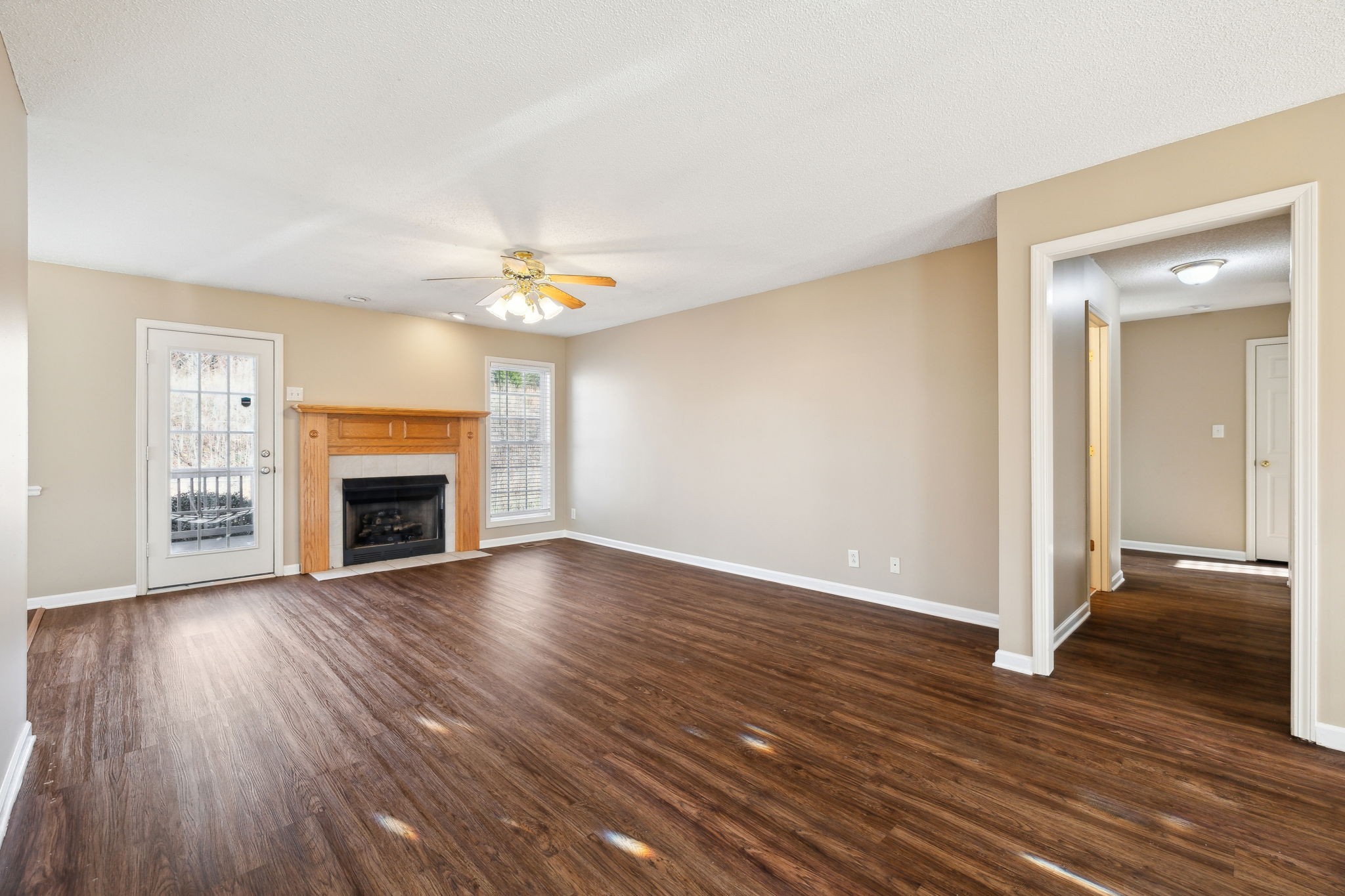 1043 Hedge Apple Dr