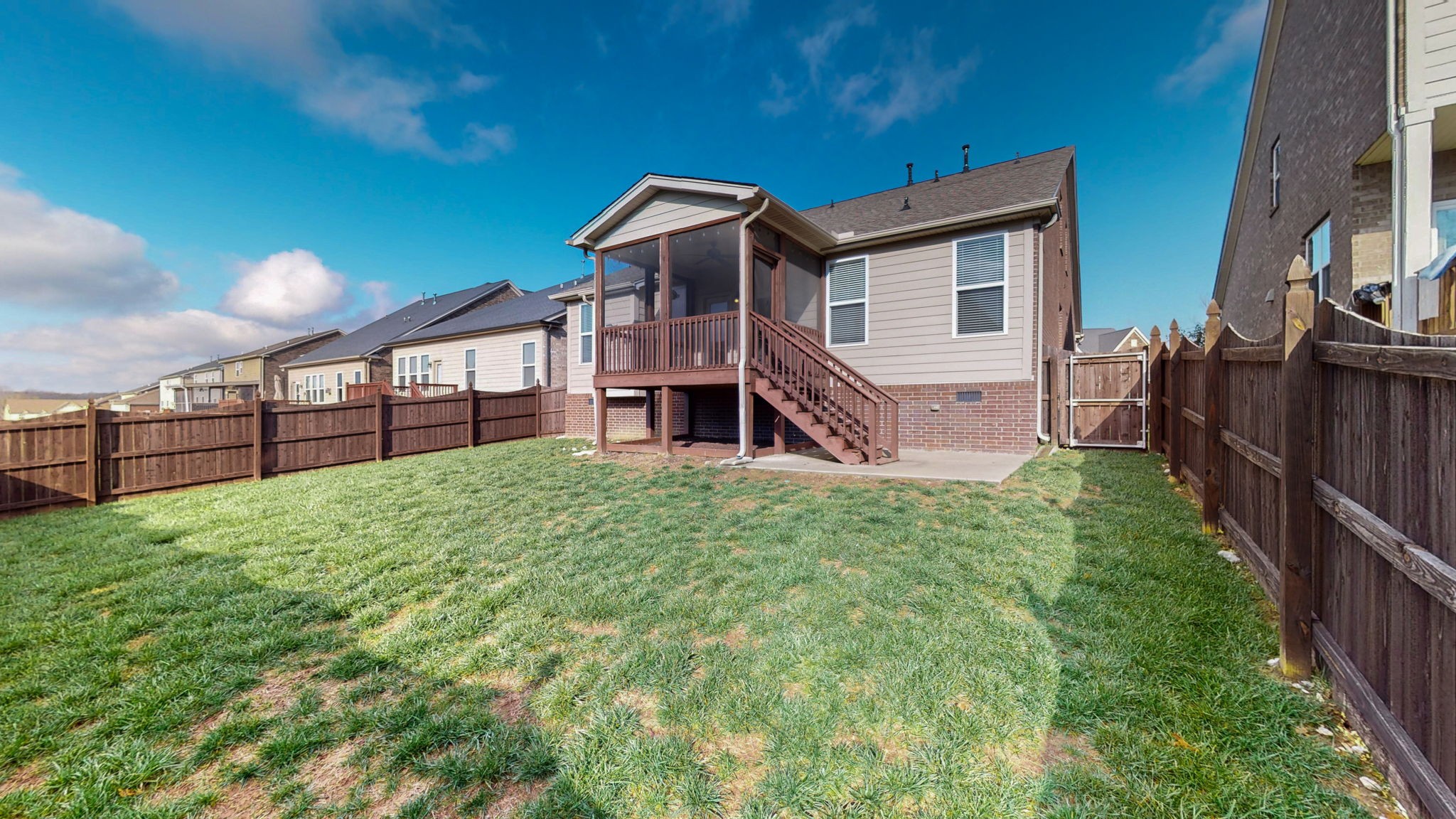 1619 Southhampton Way