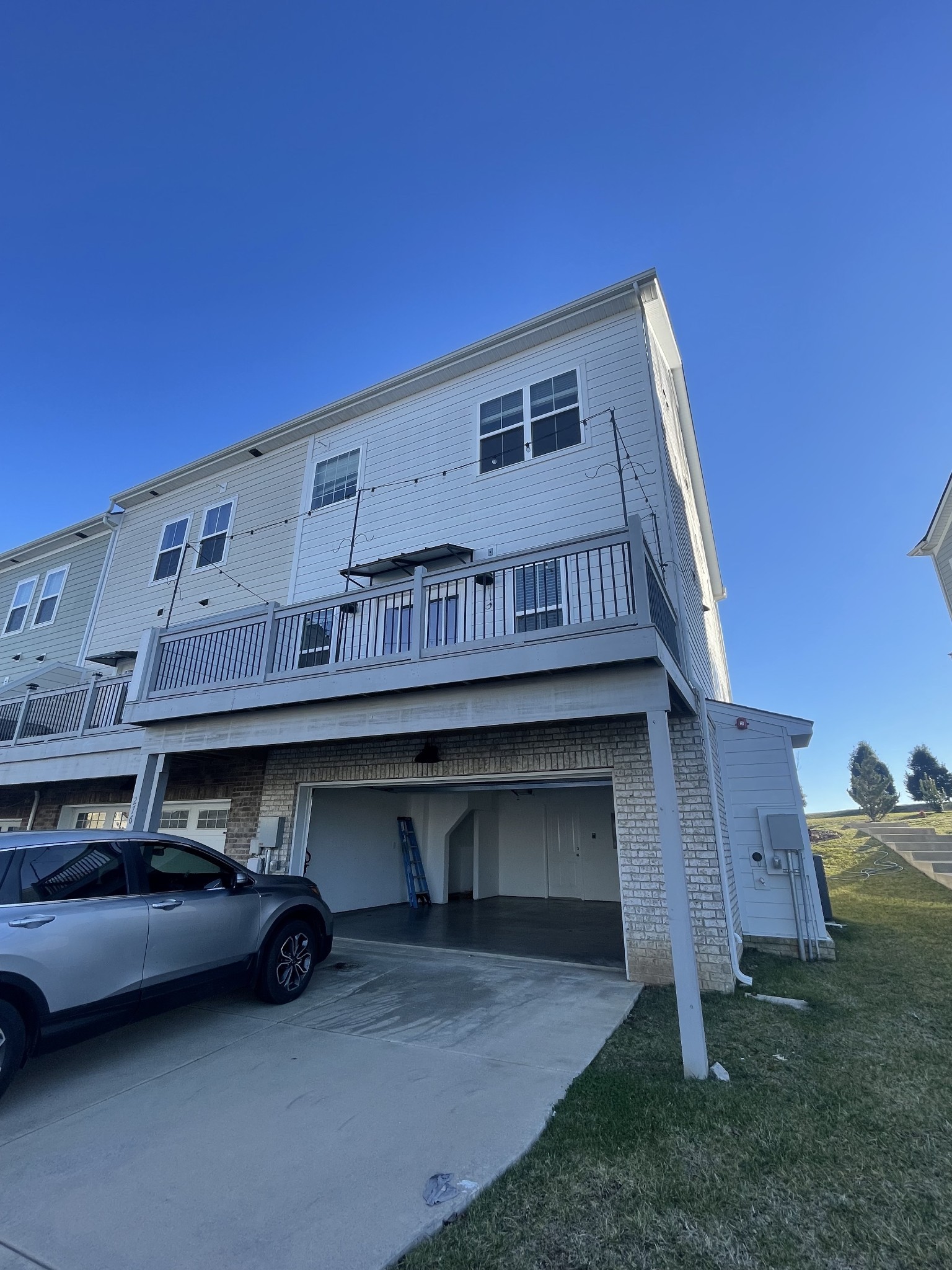 276 Kinsale Dr