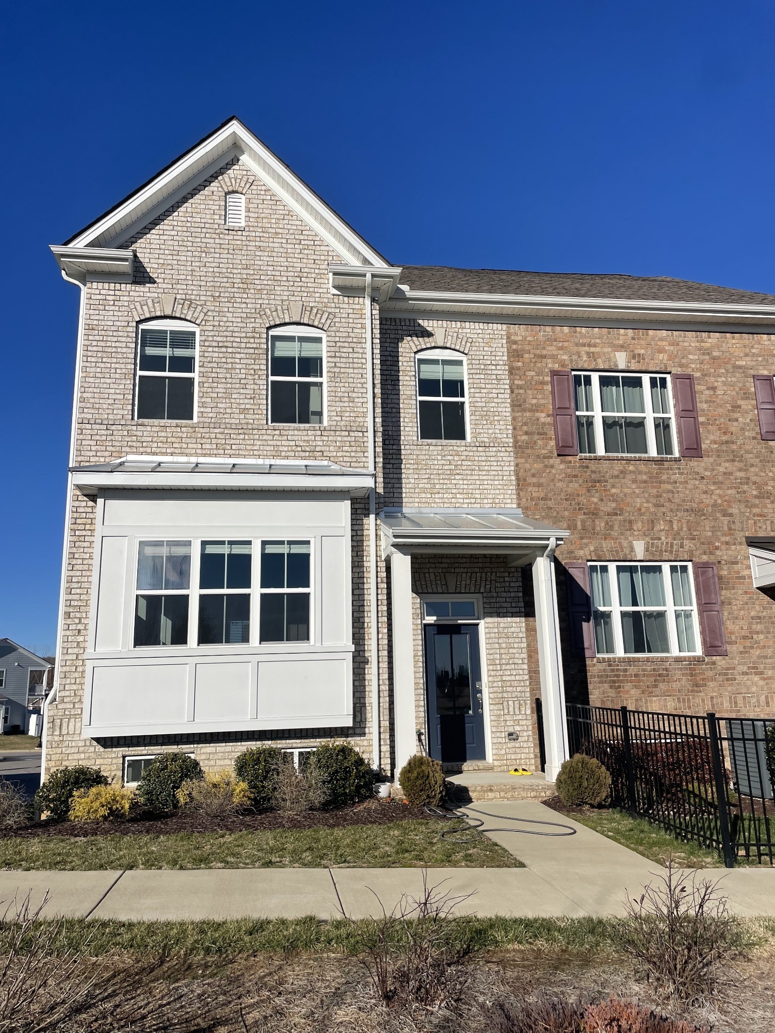 276 Kinsale Dr