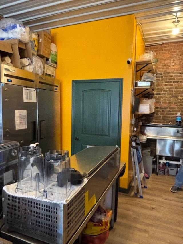 102 S College St