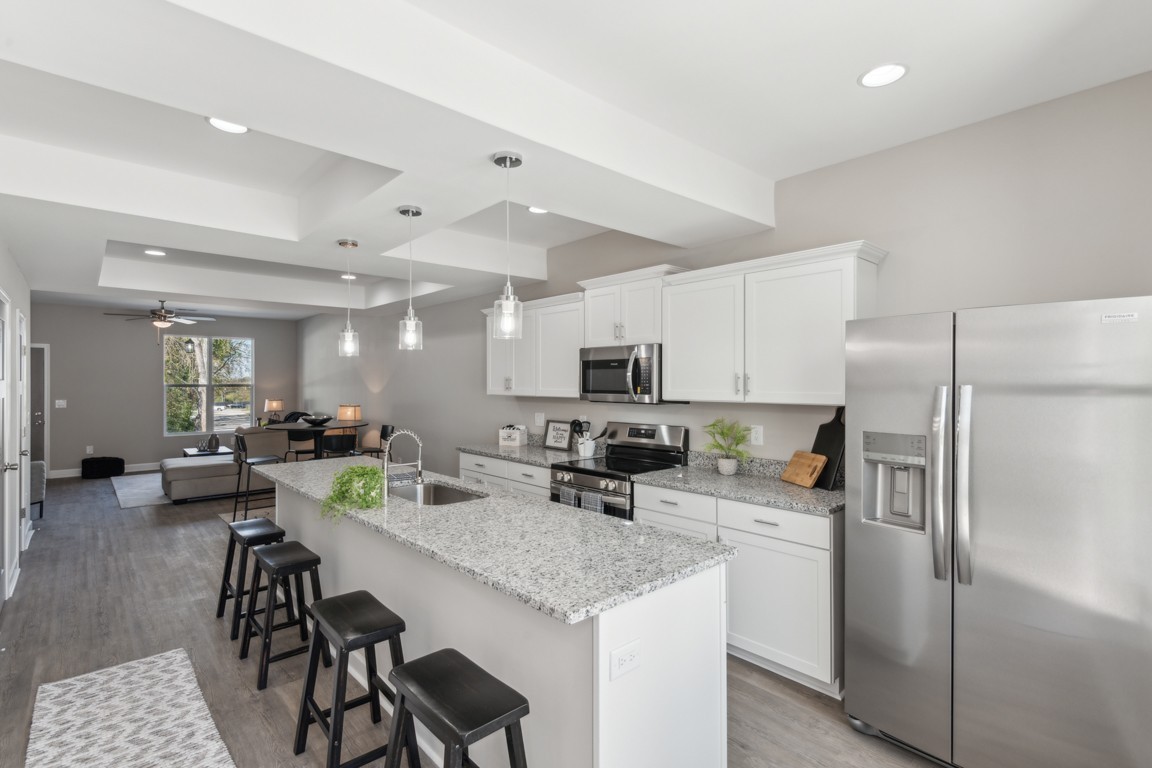 507 Highland Ct Unit: A12