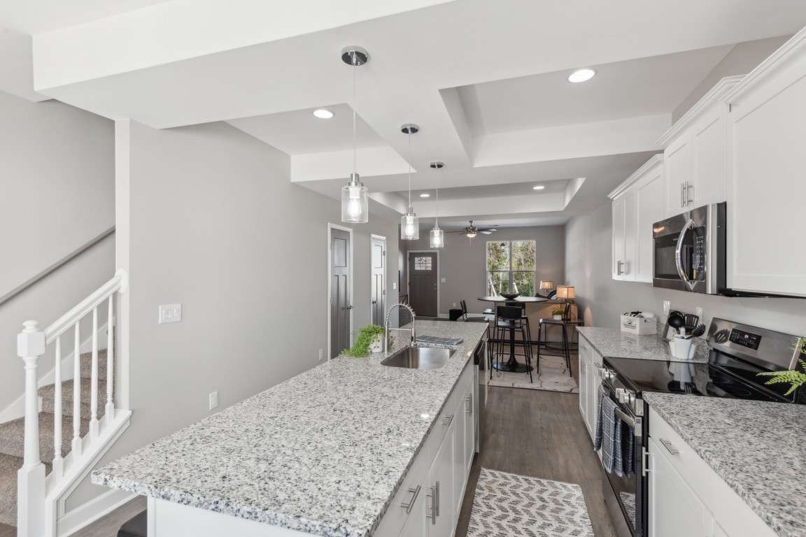 507 Highland Ct Unit: A12