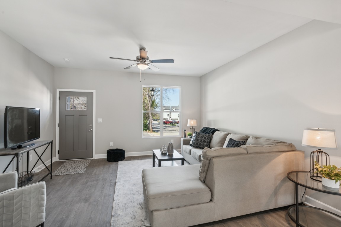 507 Highland Ct Unit: A12