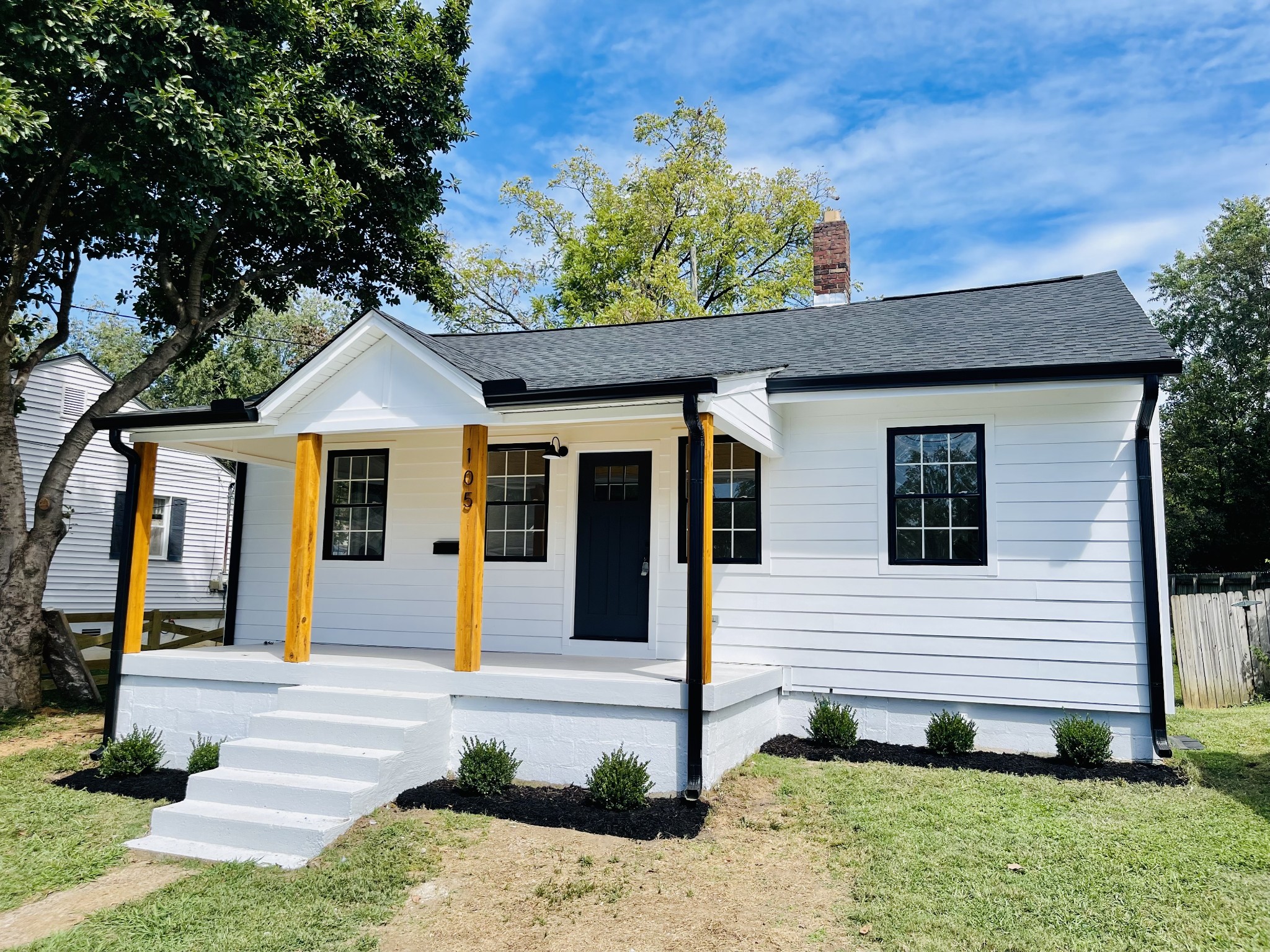 105 Orchard Dr