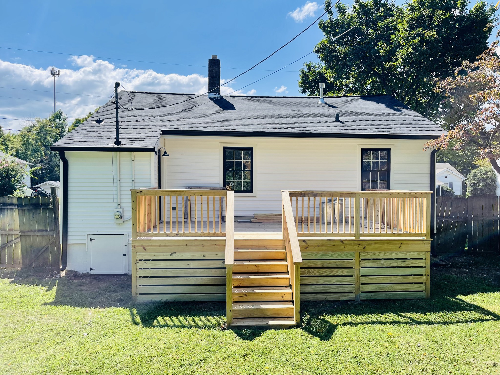 105 Orchard Dr