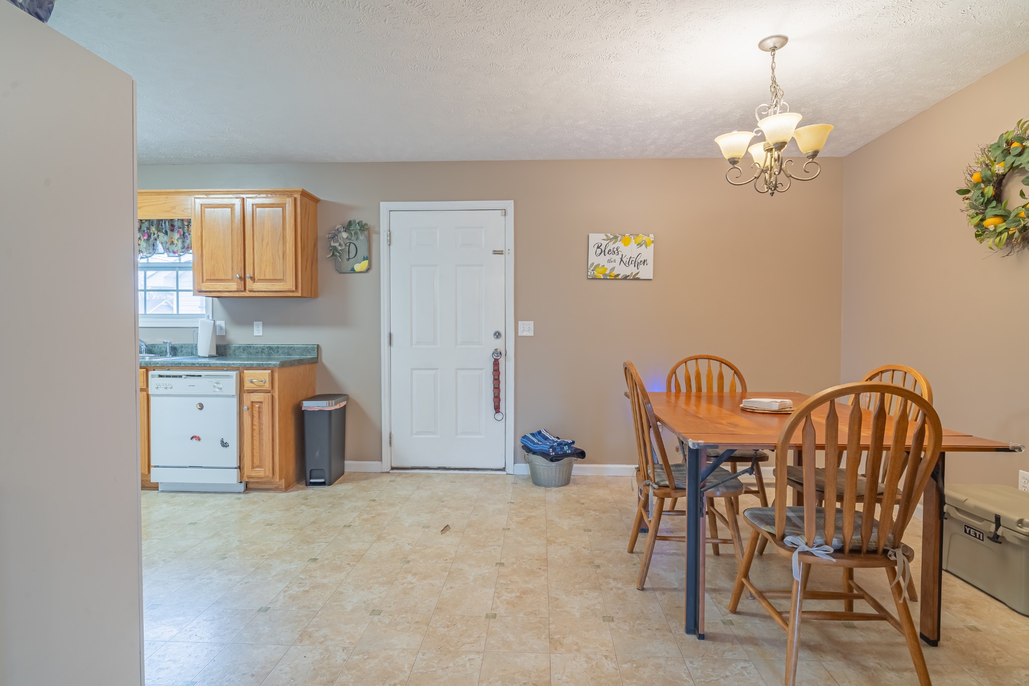96 John Mark Ct