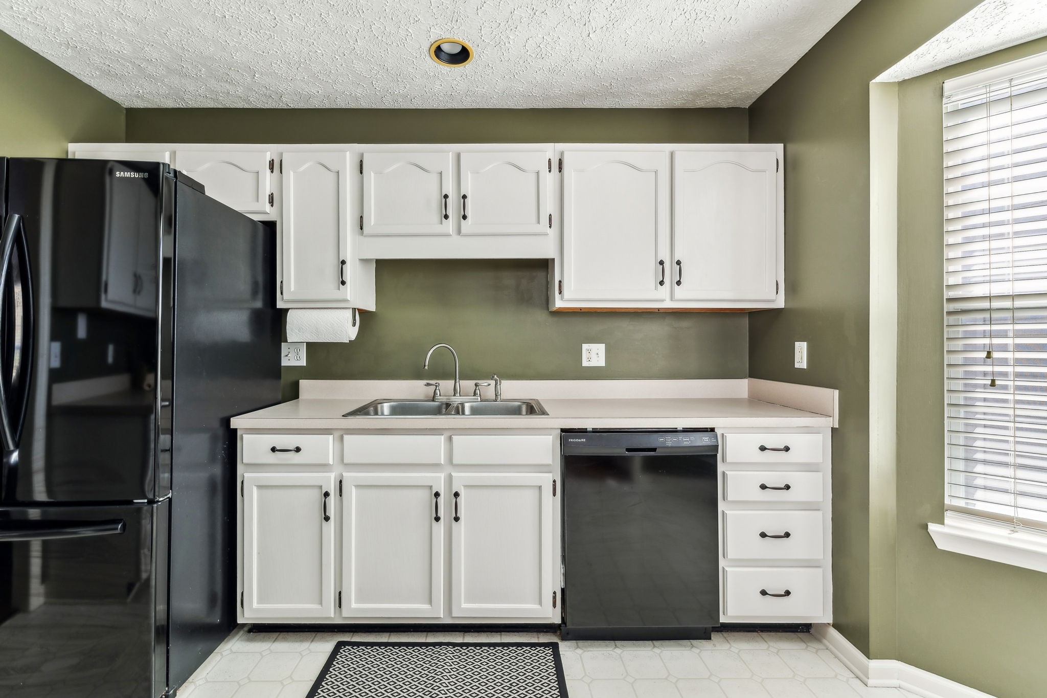 1304 Georgetown Dr