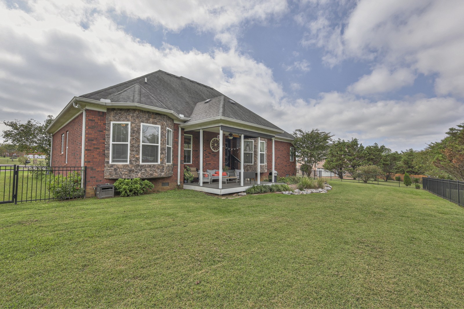 309 Chamblee Ct
