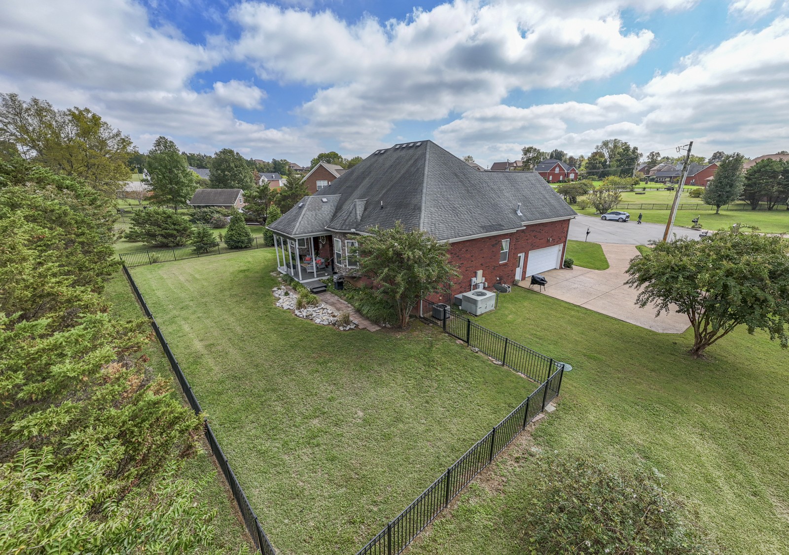 309 Chamblee Ct