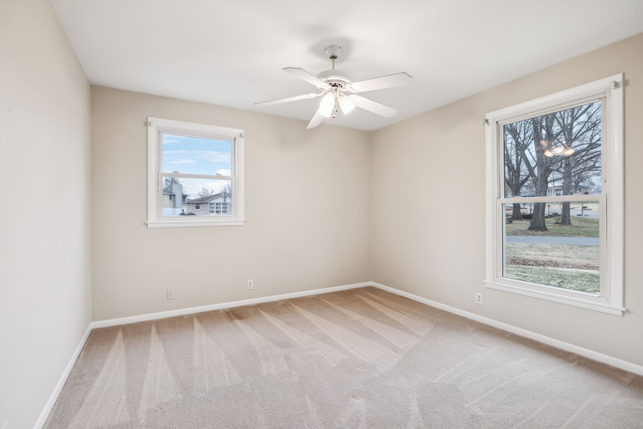 438 Annex Ave