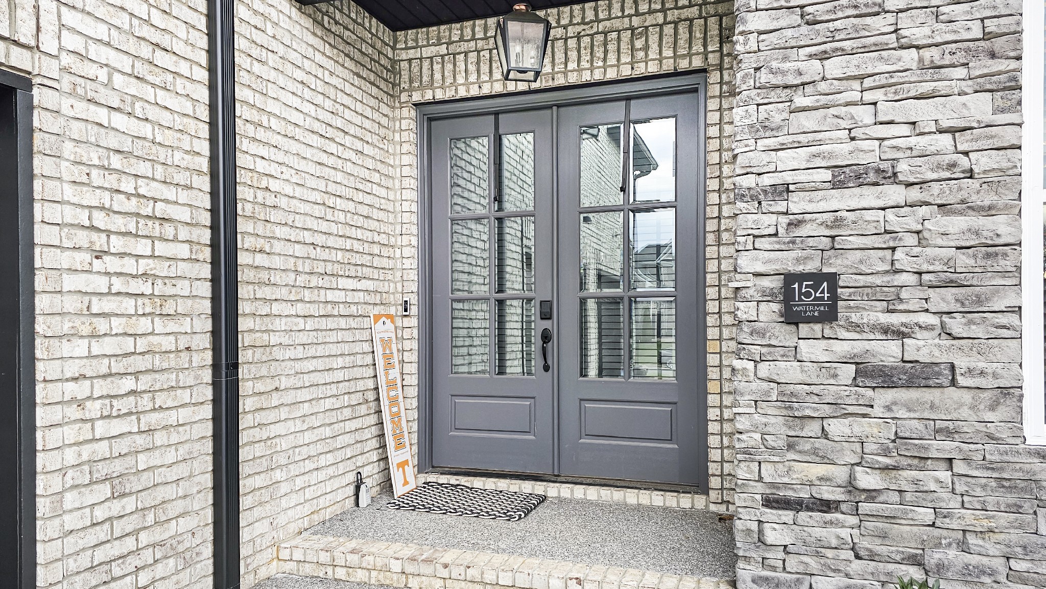 154 Watermill Ln