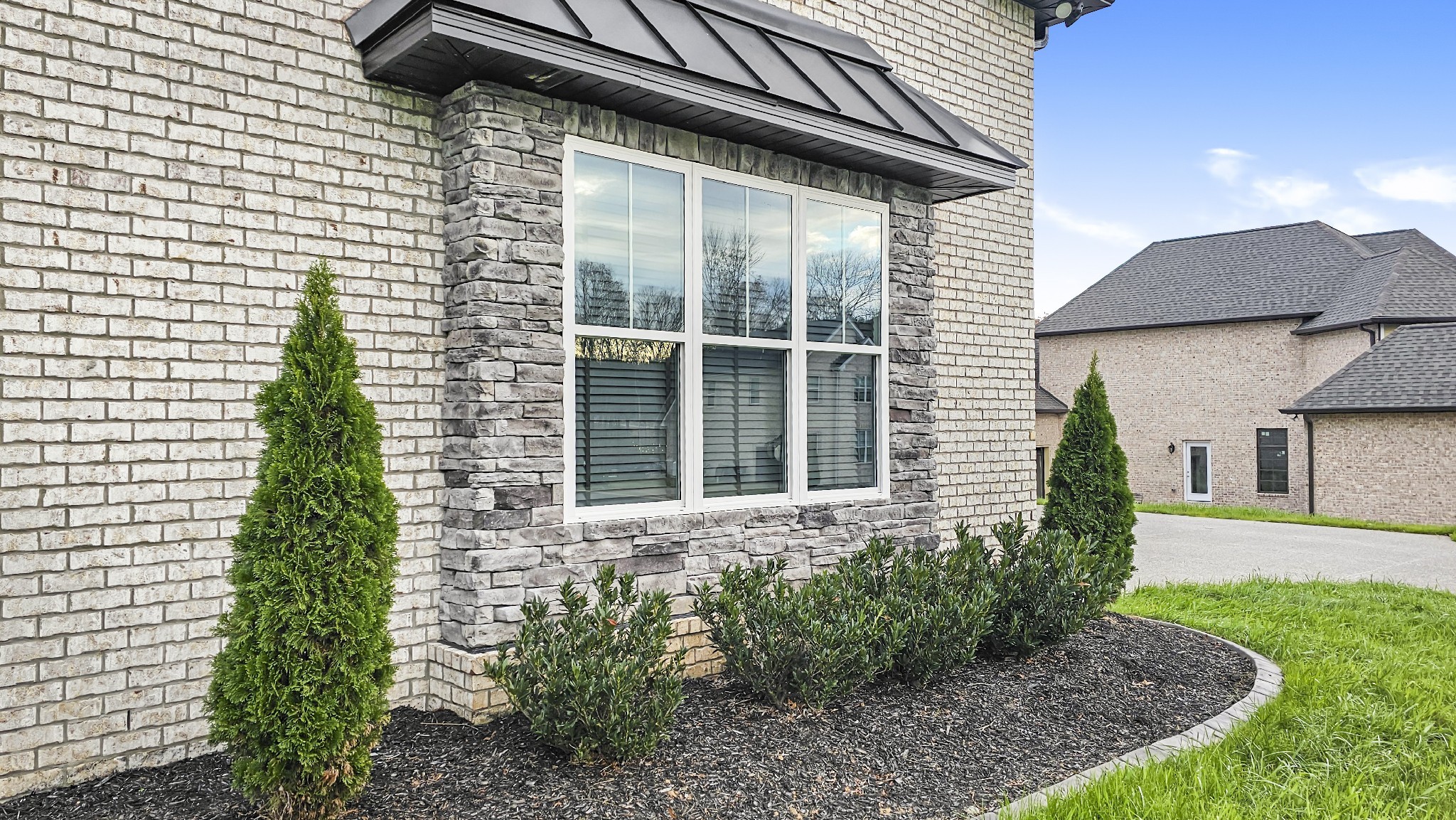 154 Watermill Ln