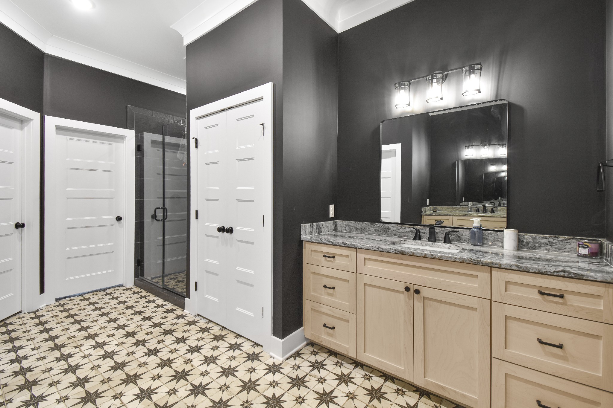154 Watermill Ln
