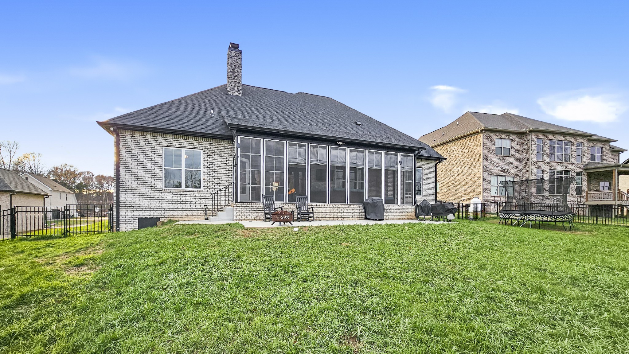 154 Watermill Ln