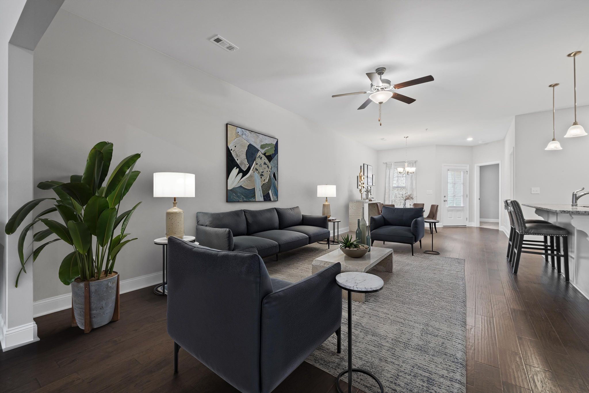 320 Buckner Cir