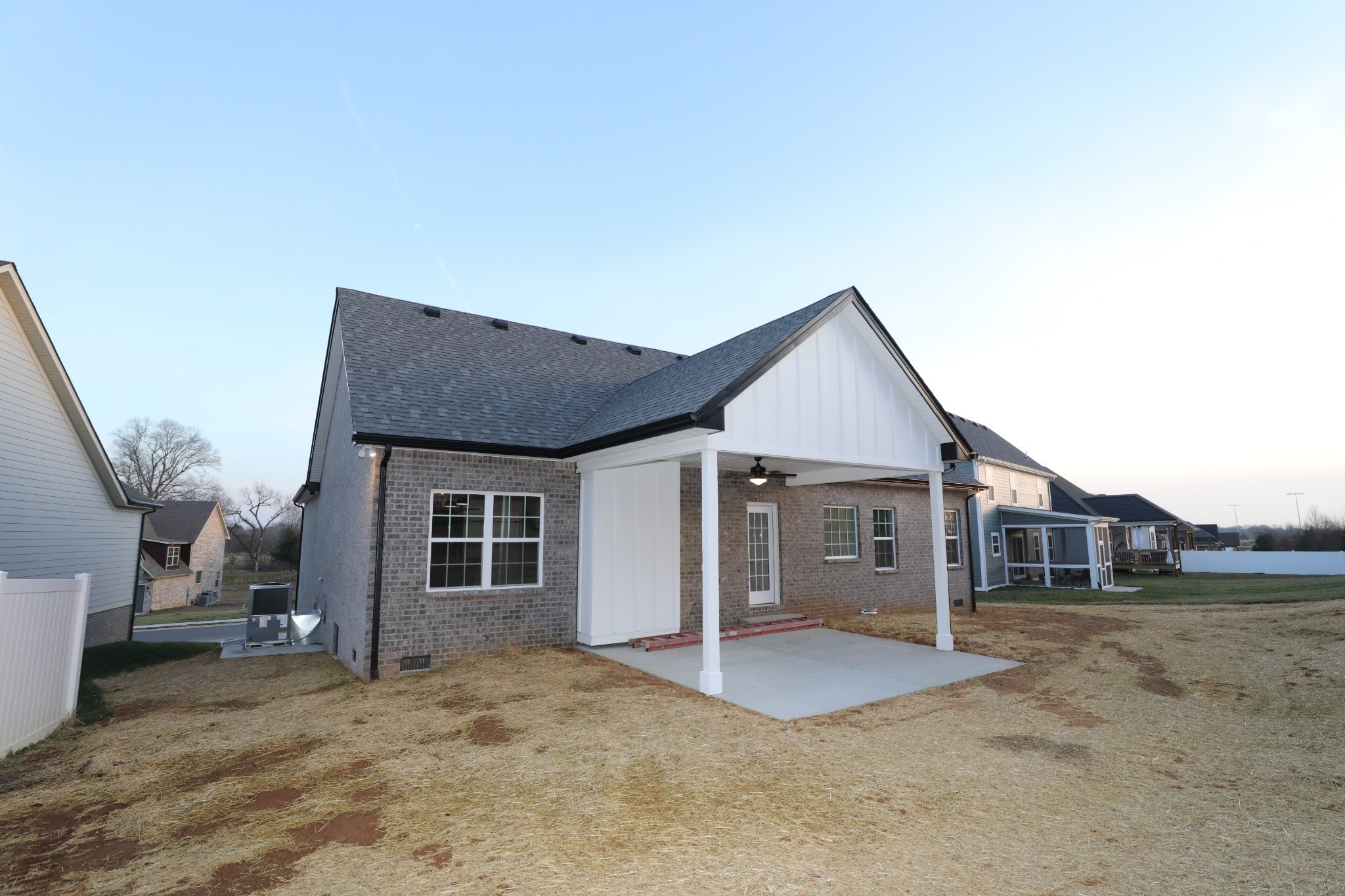 7246 Winding Way