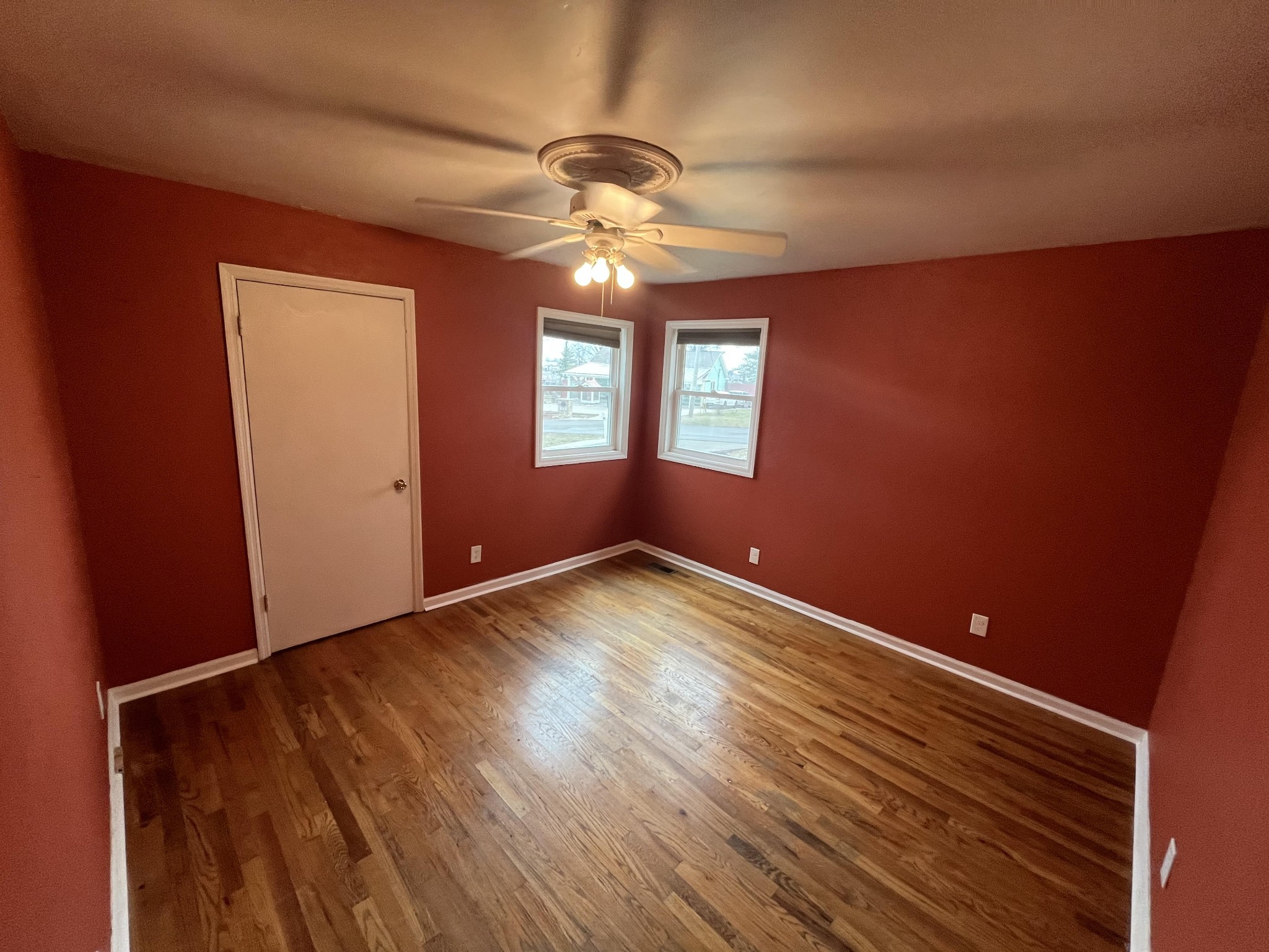 109 Brookridge Dr