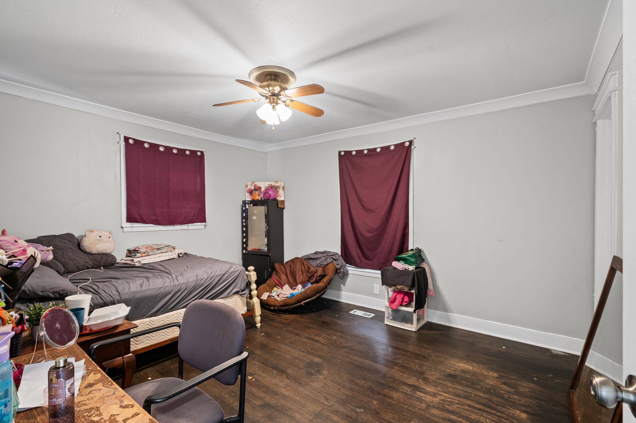 1606 Sherrill Blvd