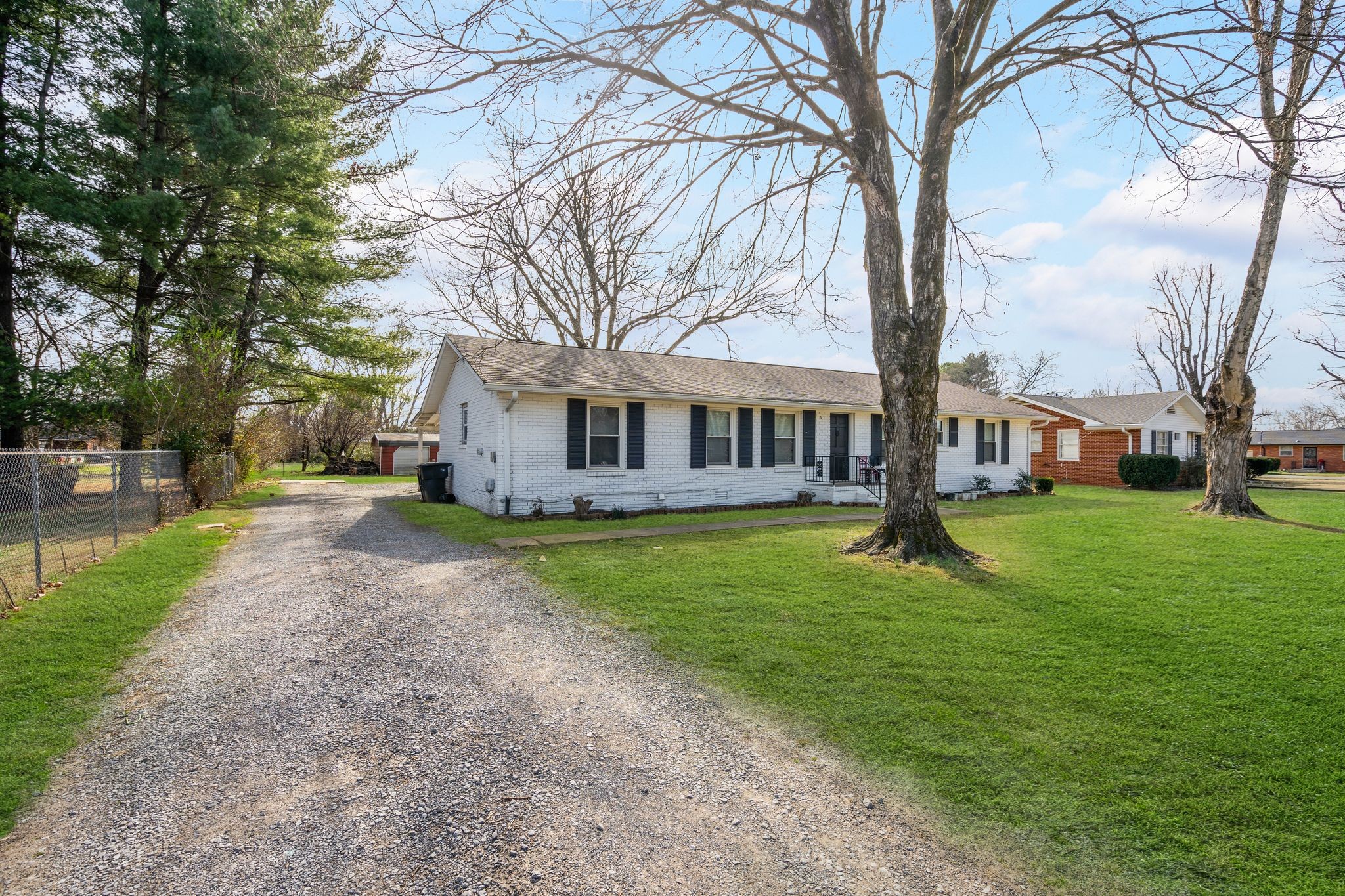 1606 Sherrill Blvd