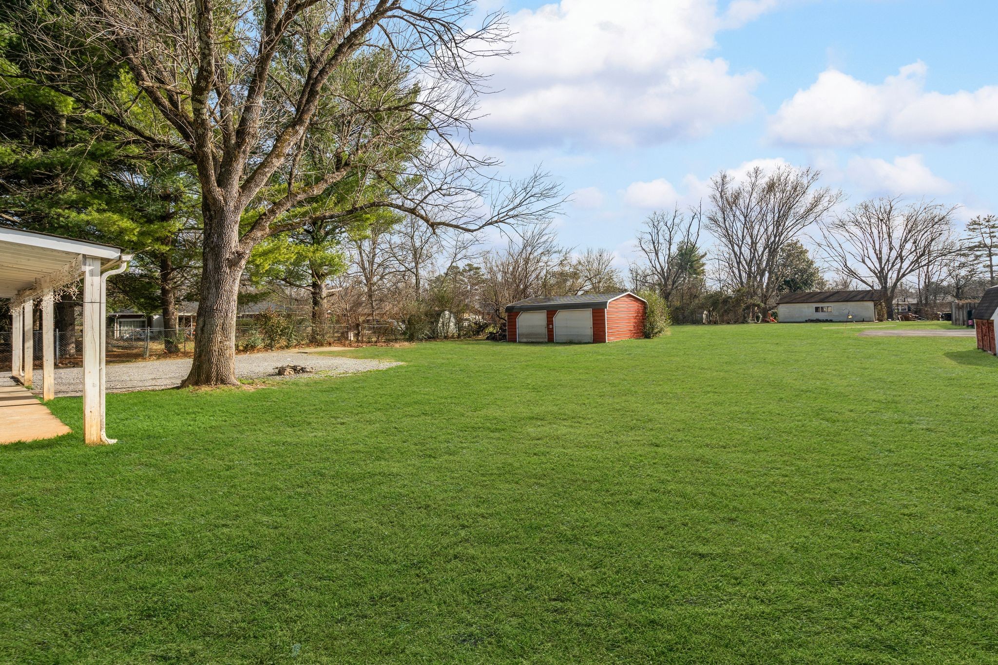 1606 Sherrill Blvd