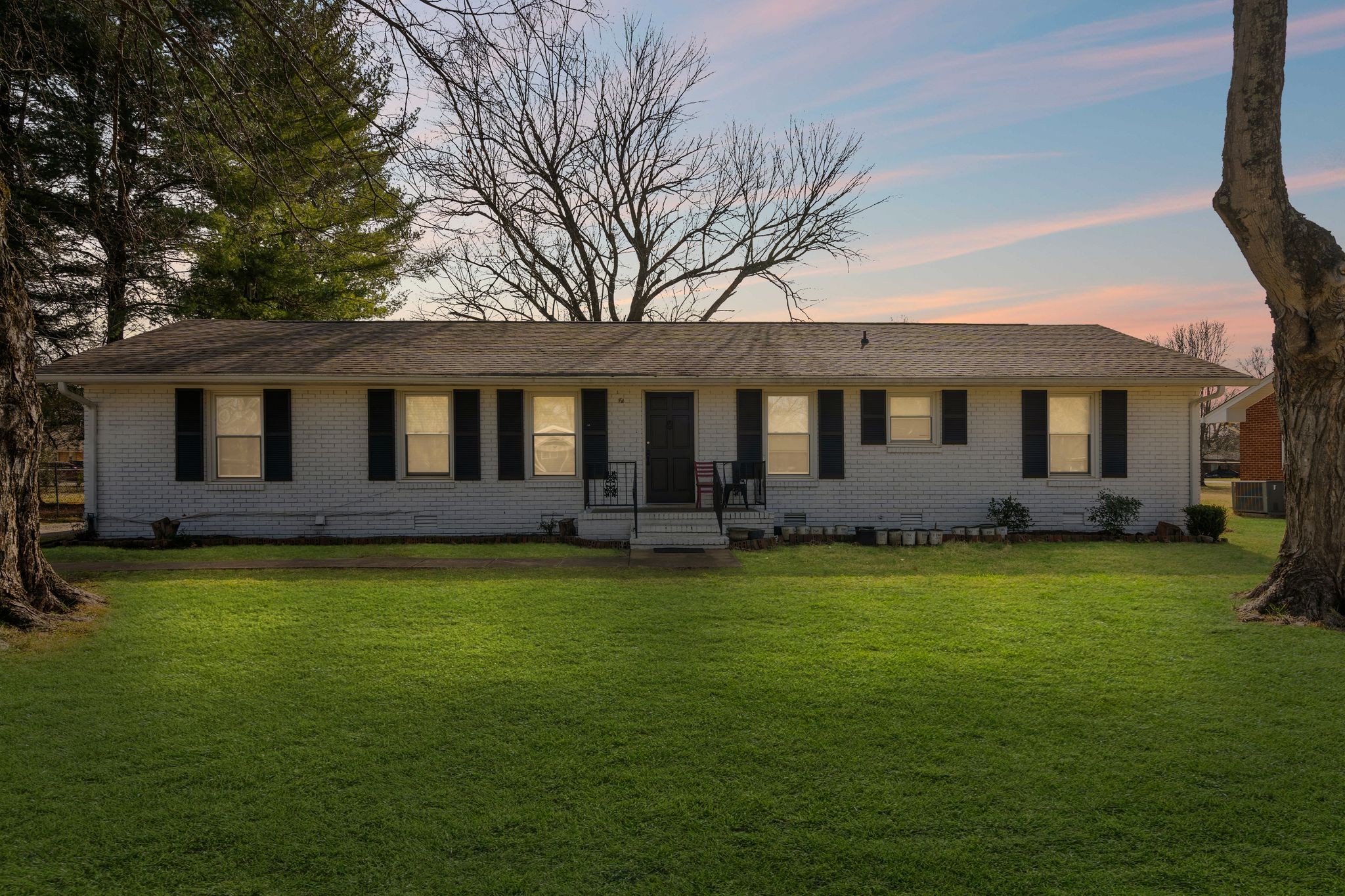 1606 Sherrill Blvd