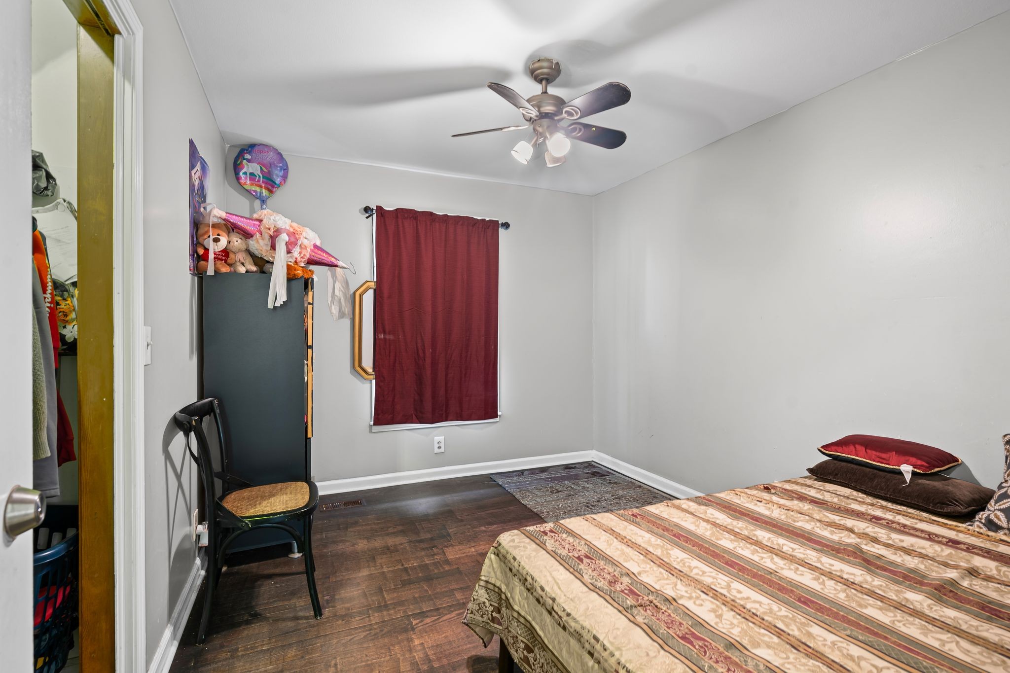 1606 Sherrill Blvd