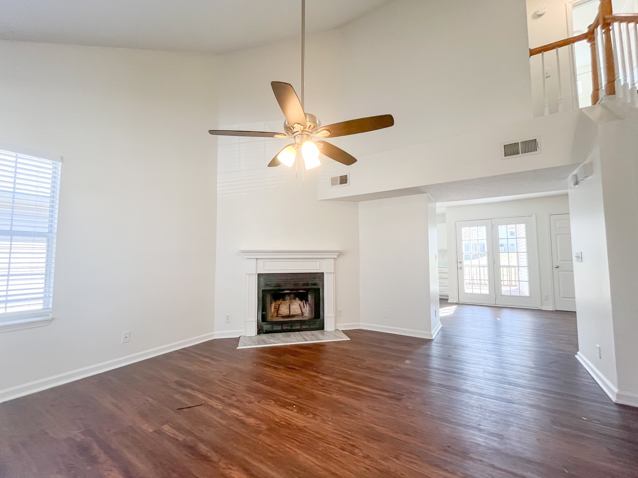 1066 Meandering Way