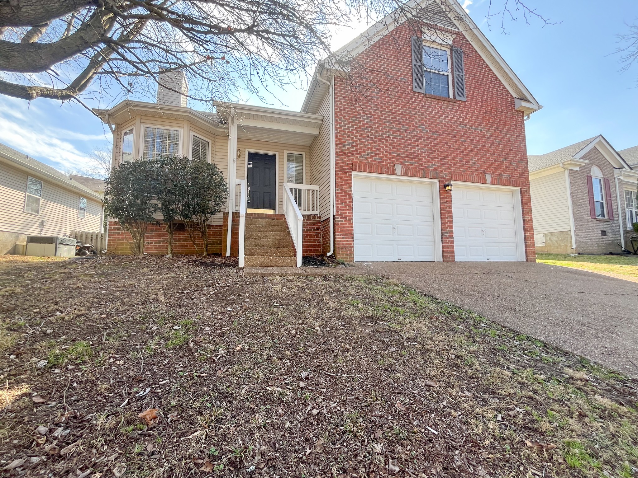 1066 Meandering Way