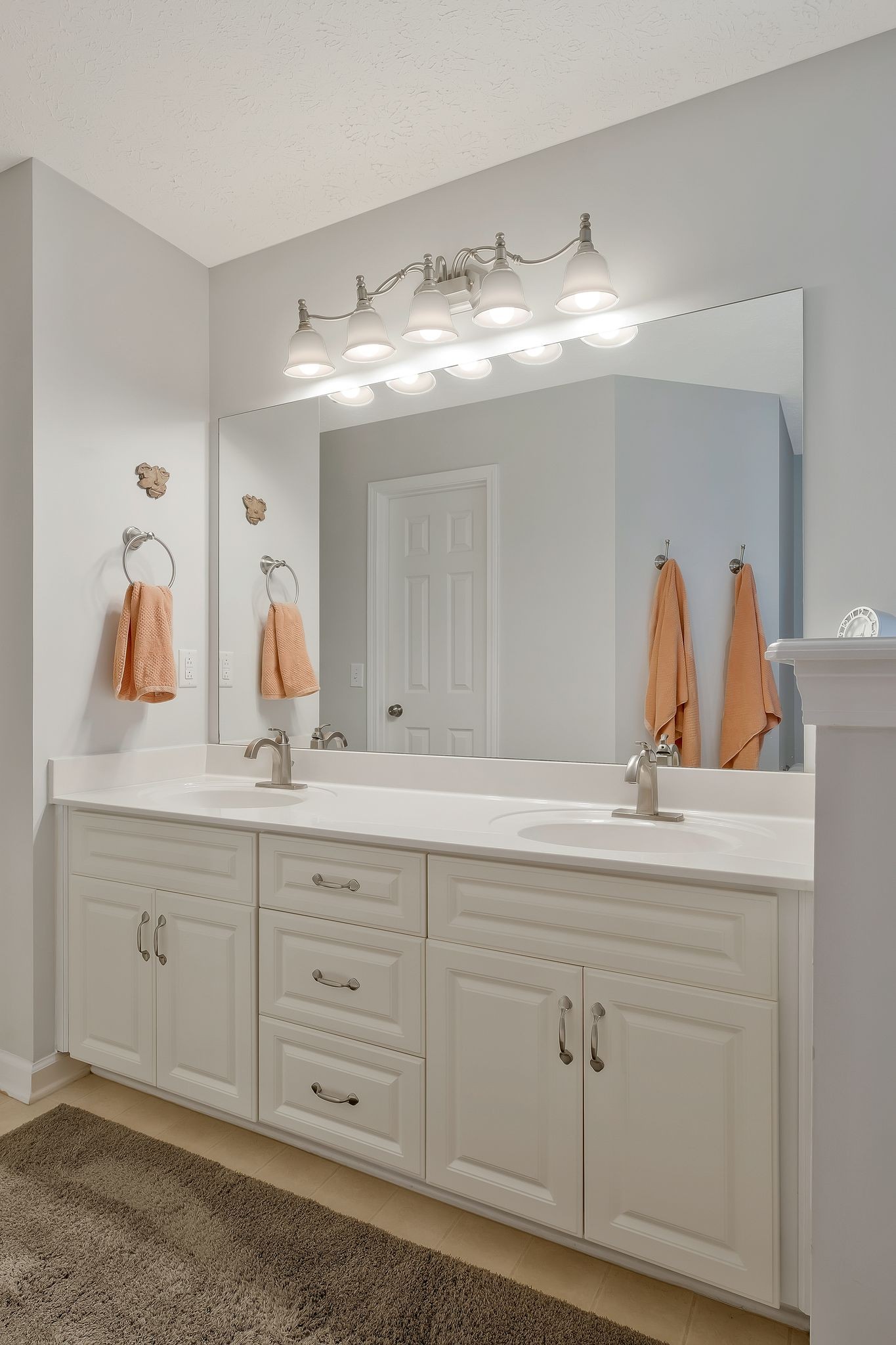 5636 Chestnutwood Trl