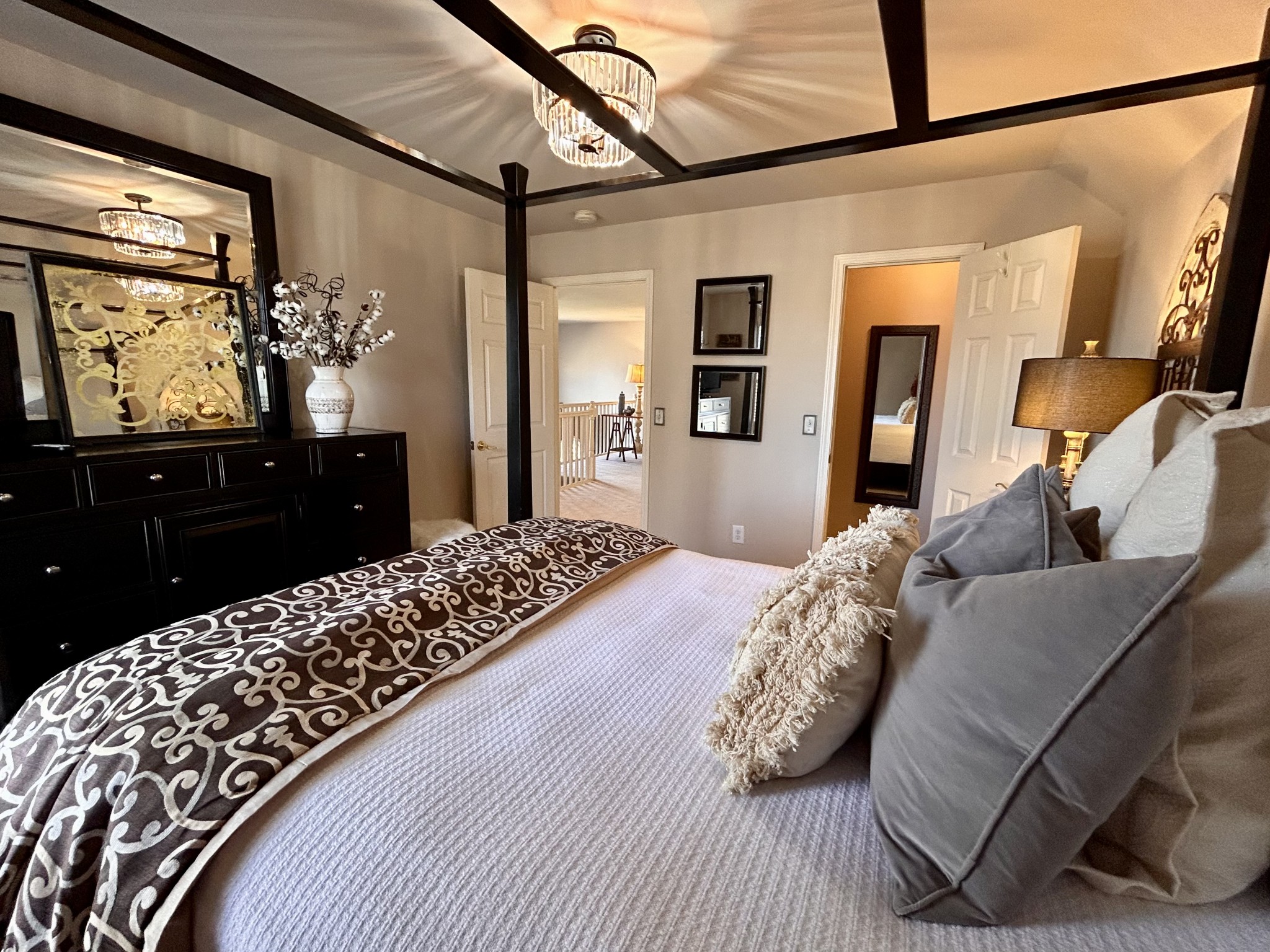 517 Rivercrest Cv