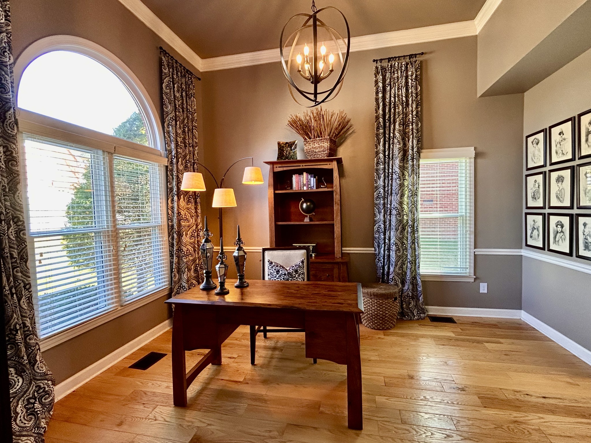 517 Rivercrest Cv