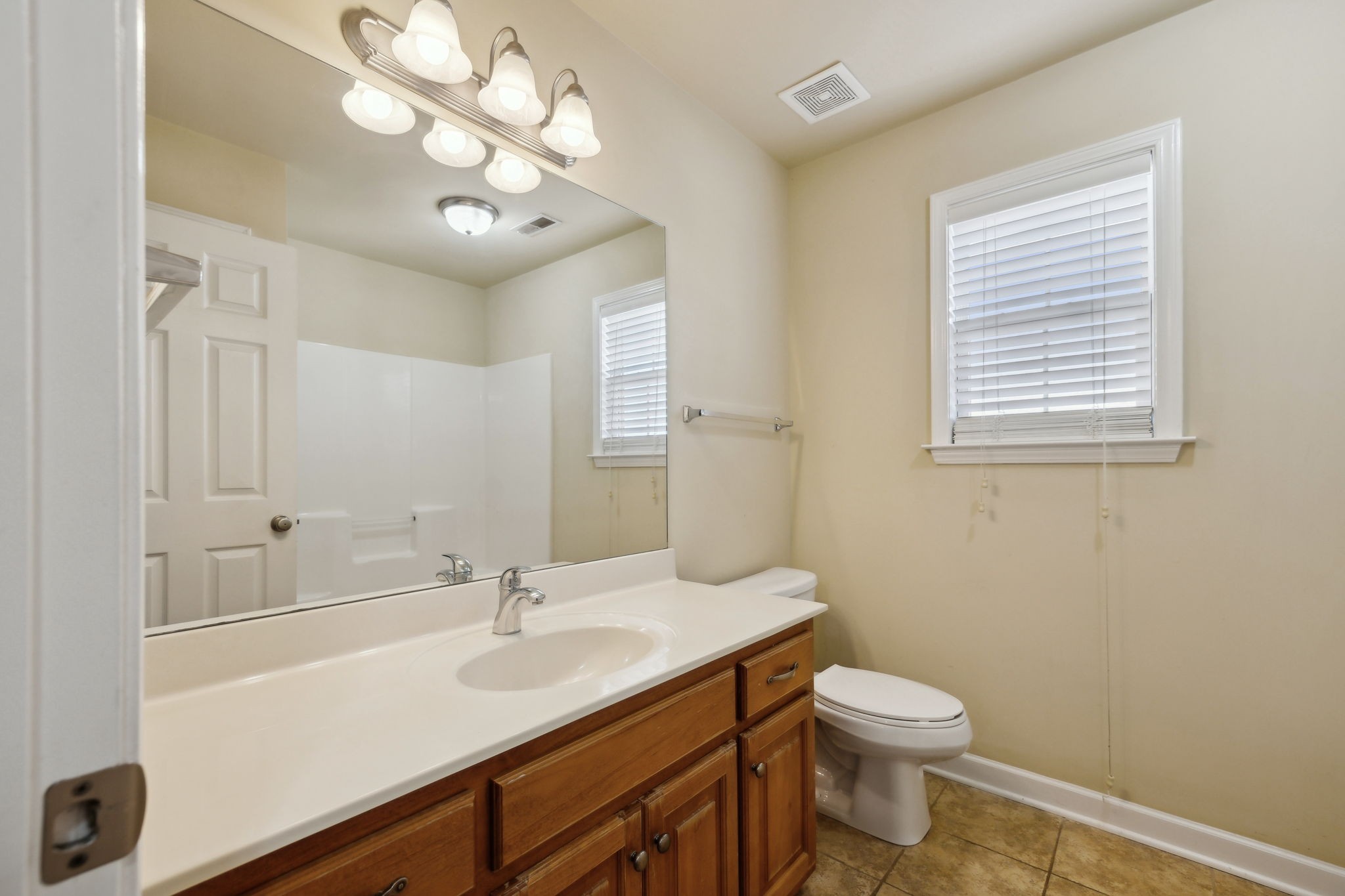 1027 Belcor Dr