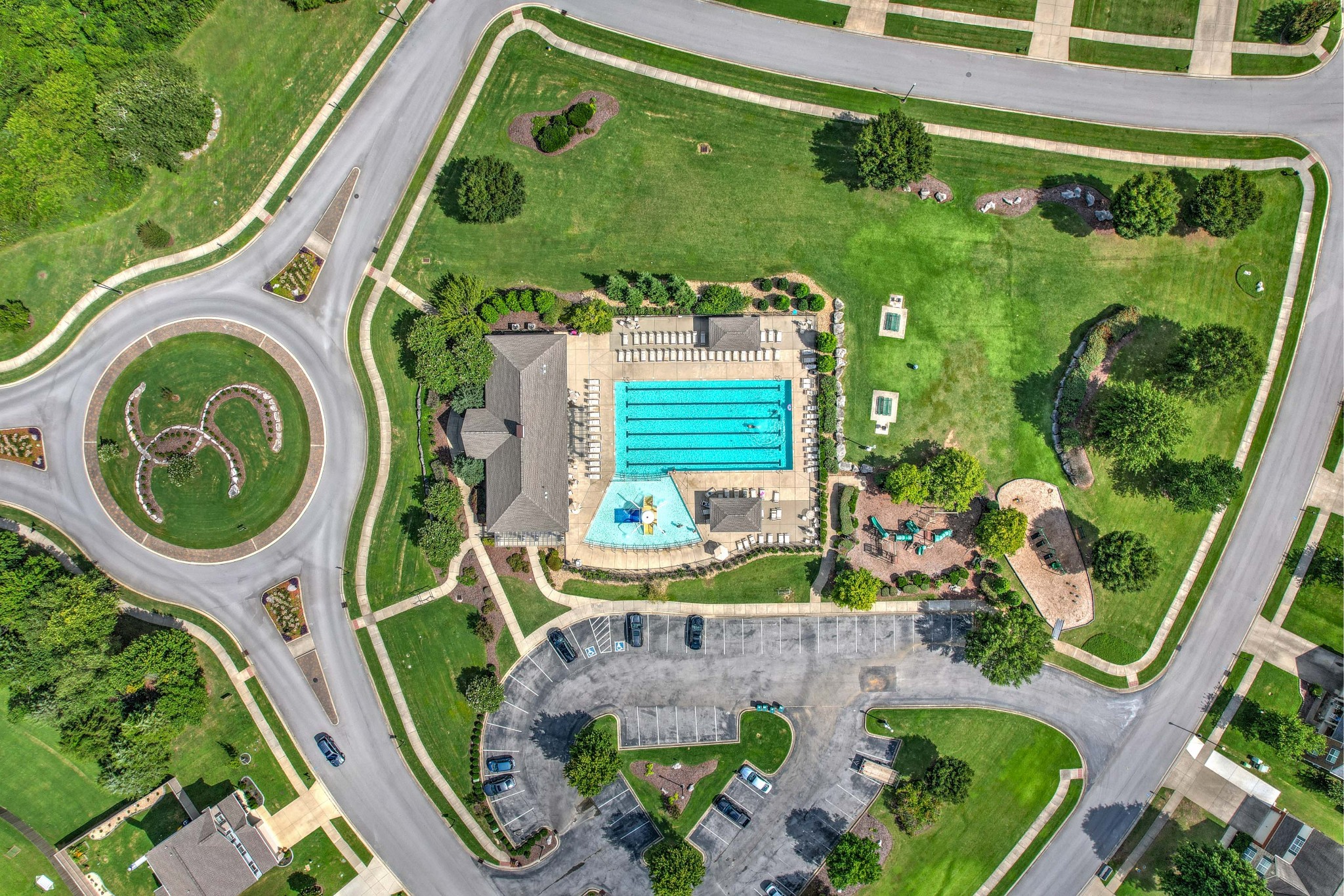 642 Pemberton Dr