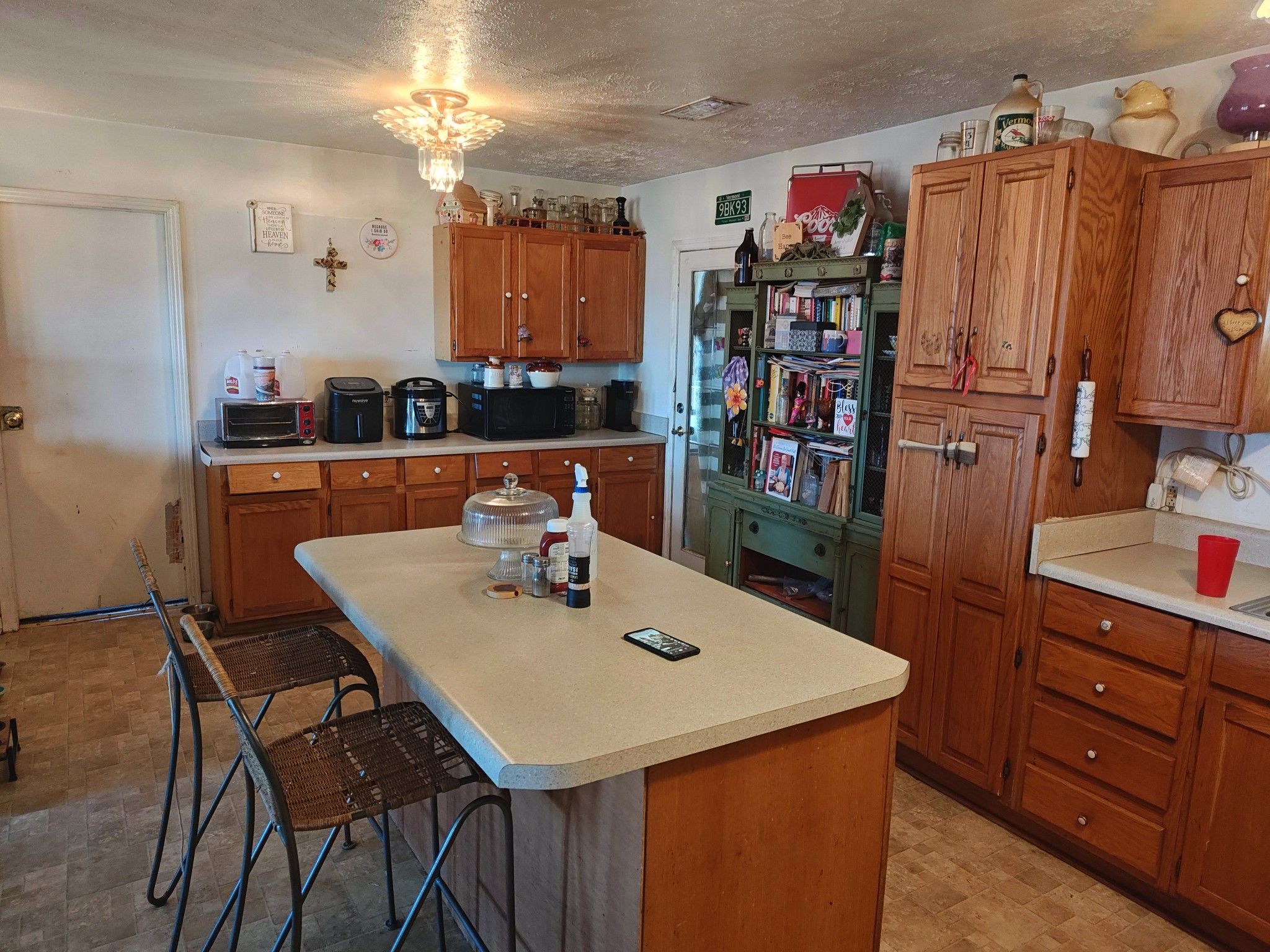240 Neal Rd
