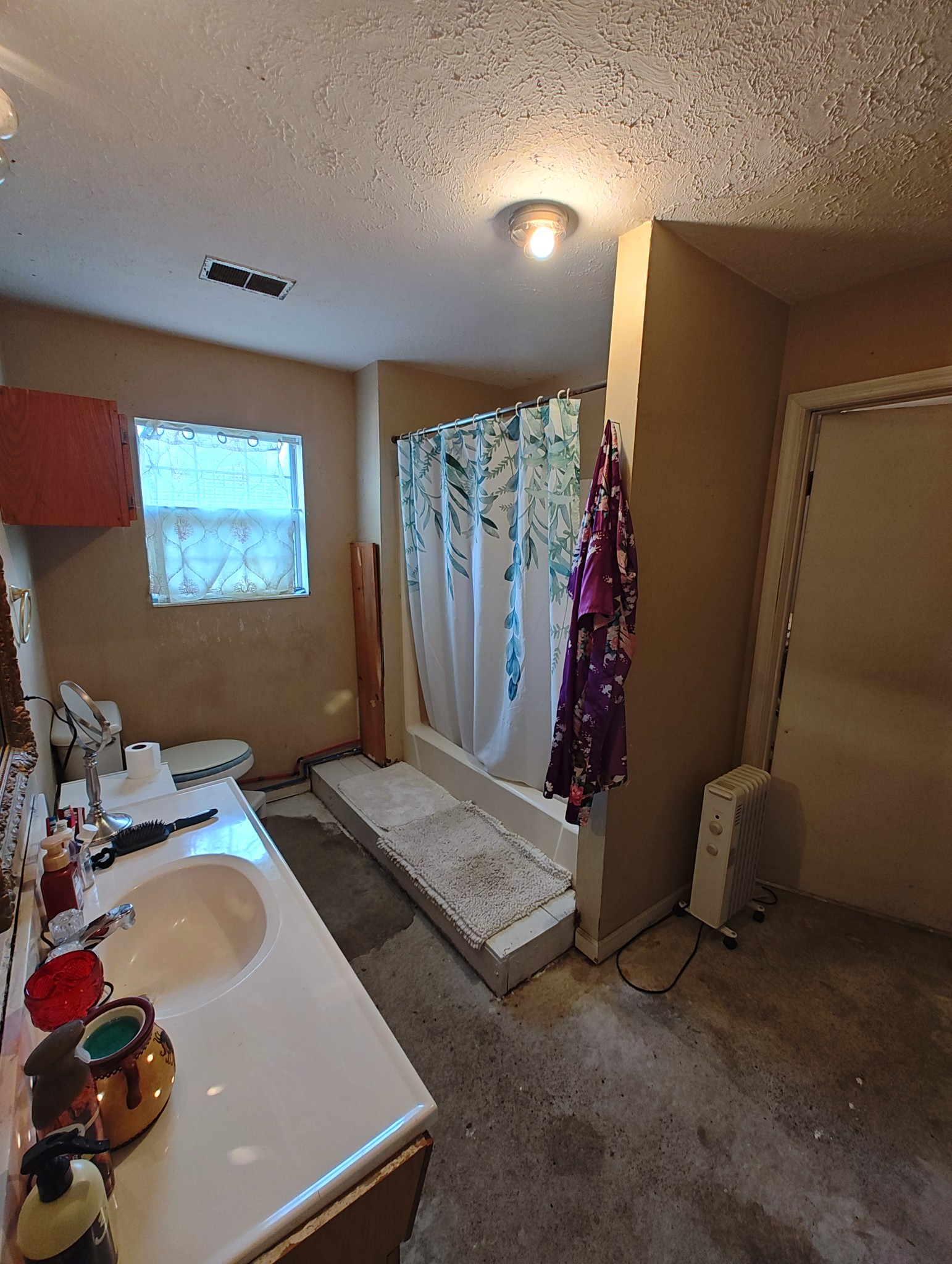 240 Neal Rd