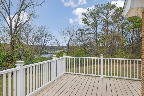 345 Hickory Dr