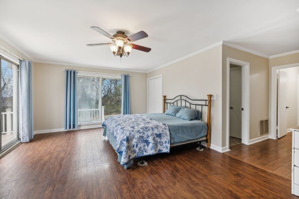 345 Hickory Dr