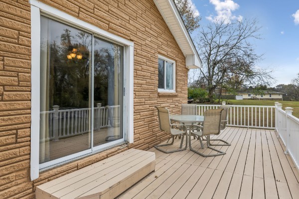 345 Hickory Dr