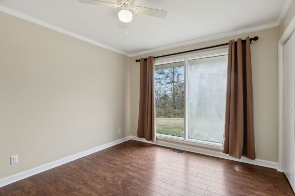 345 Hickory Dr