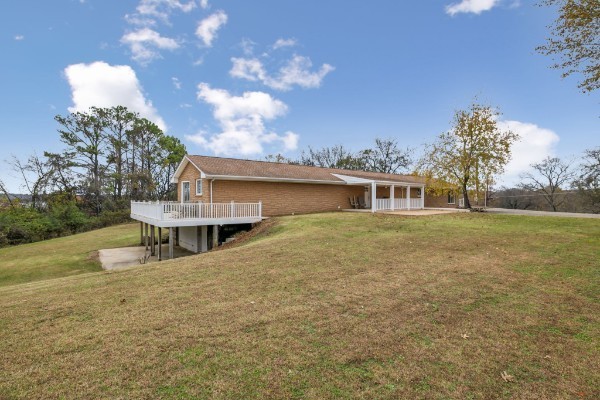 345 Hickory Dr