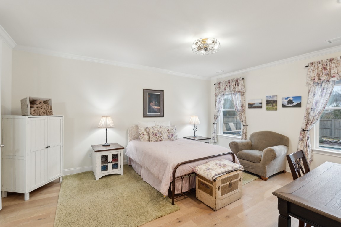 709 Mercer Rd